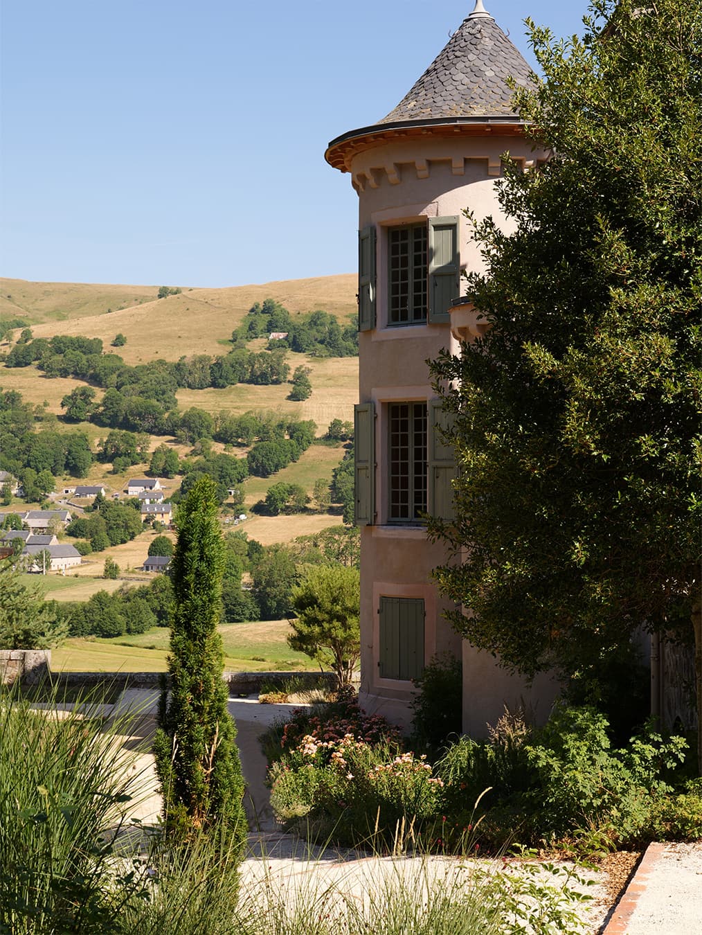 home-chey-Tour-ouest-l-ete